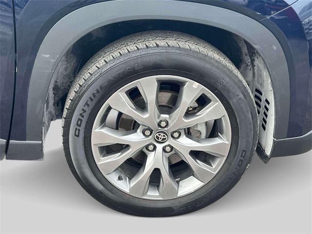 used 2025 Toyota Grand Highlander car, priced at $47,995