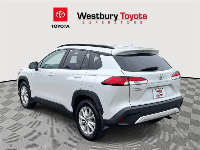 used 2023 Toyota Corolla Cross car, priced at $23,995