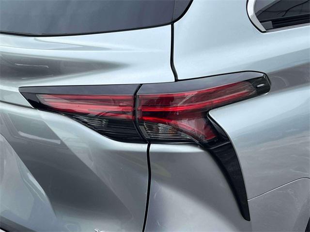 used 2021 Toyota Sienna car, priced at $39,859