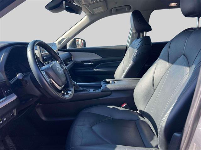 used 2024 Toyota Grand Highlander car, priced at $41,995