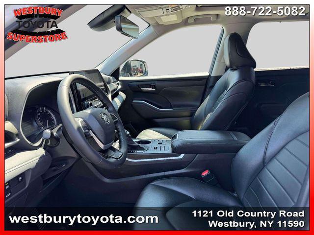 used 2024 Toyota Highlander car, priced at $39,870