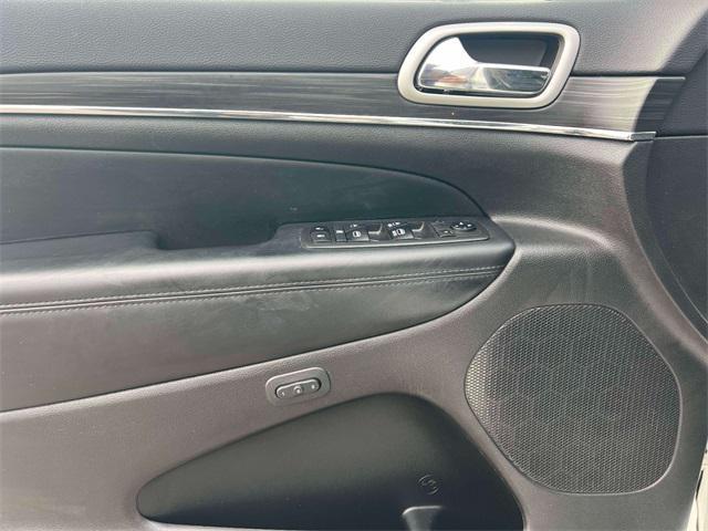 used 2021 Jeep Grand Cherokee car, priced at $24,895