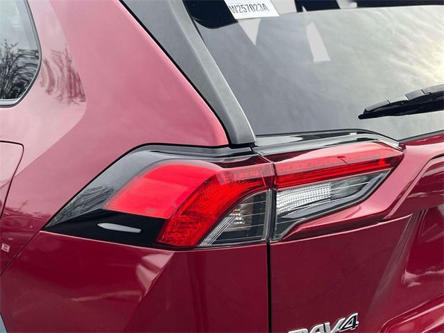 used 2020 Toyota RAV4 car, priced at $20,959