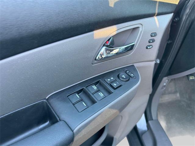 used 2015 Honda Odyssey car, priced at $15,995