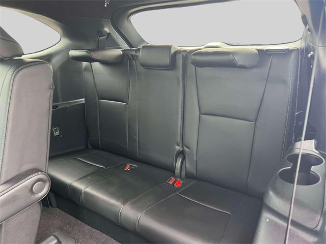 used 2024 Toyota Highlander car, priced at $42,995