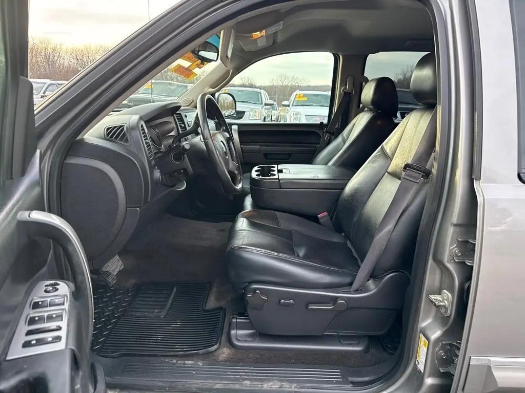 used 2013 Chevrolet Silverado 1500 car, priced at $11,995