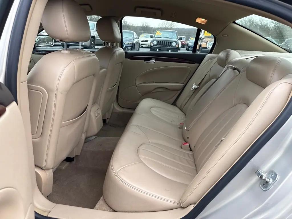 used 2007 Buick Lucerne car, priced at $5,995