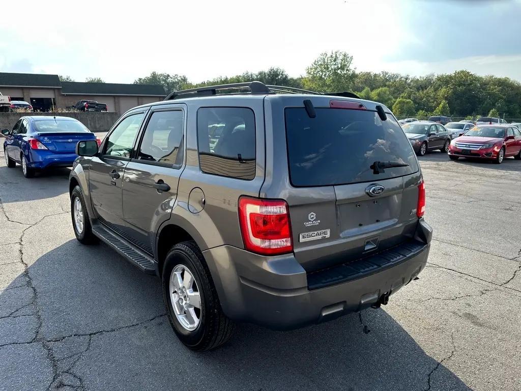 used 2010 Ford Escape car, priced at $5,500