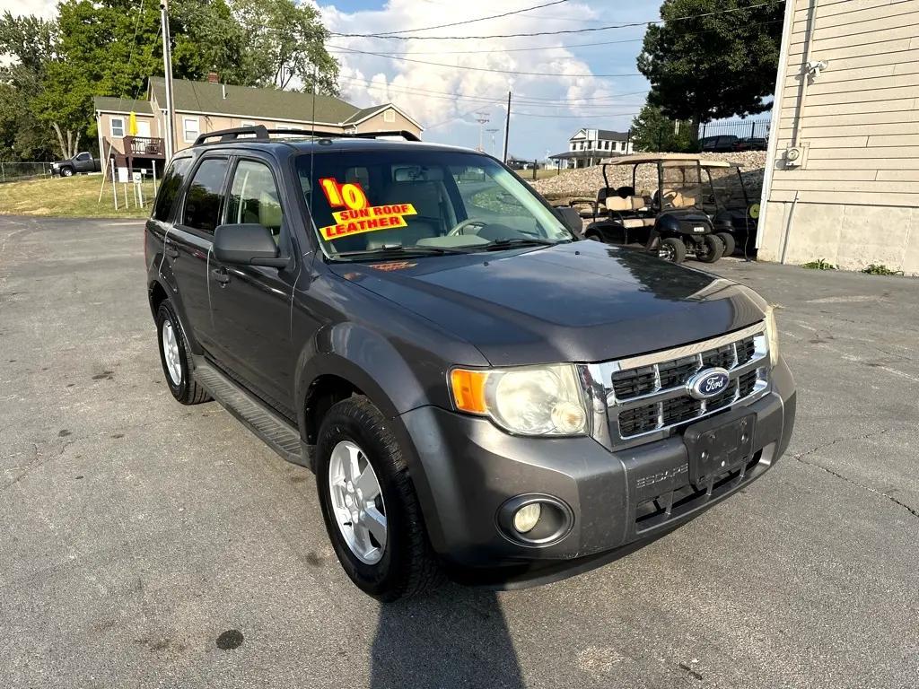 used 2010 Ford Escape car, priced at $5,500