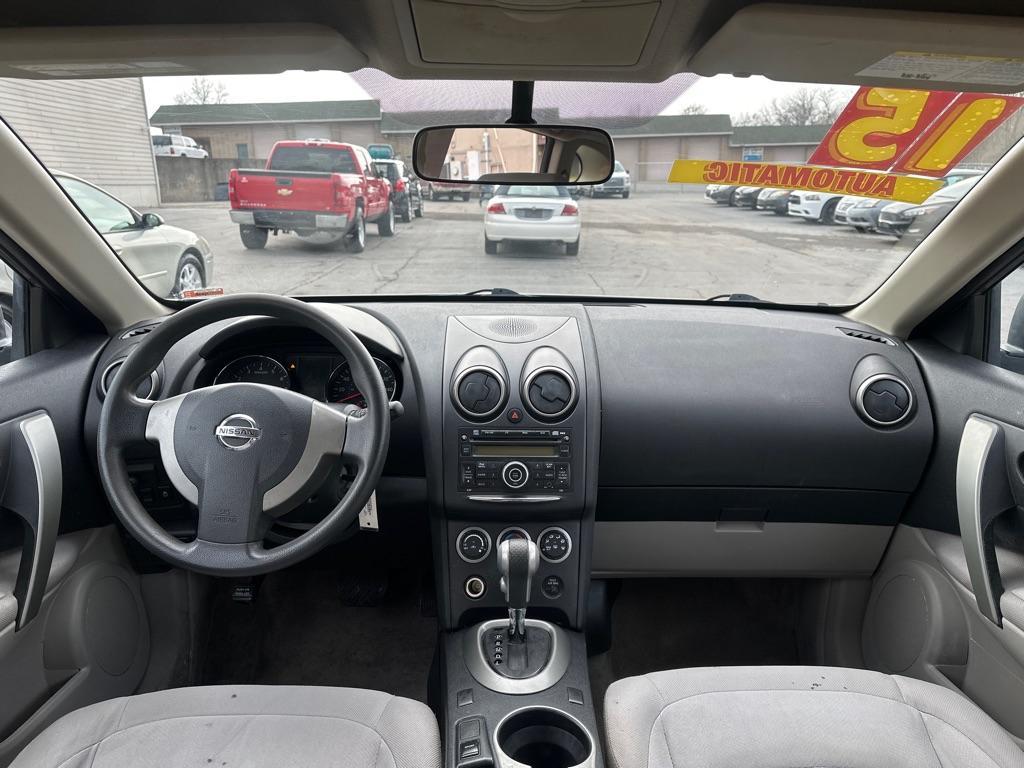 used 2015 Nissan Rogue Select car, priced at $5,995