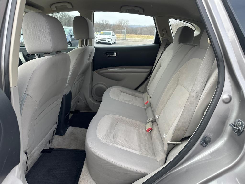 used 2015 Nissan Rogue Select car, priced at $5,995