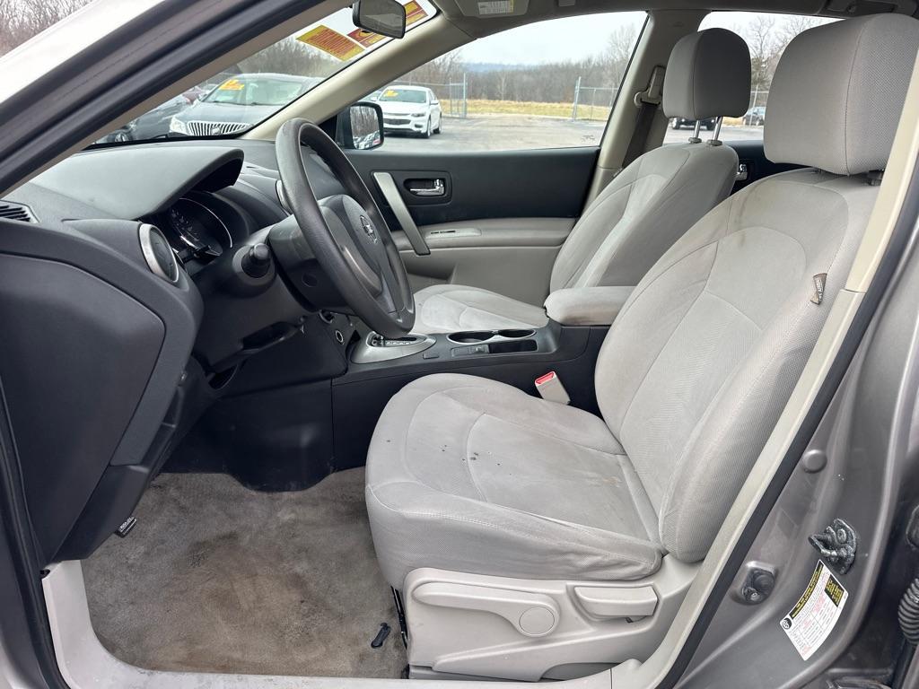 used 2015 Nissan Rogue Select car, priced at $5,995