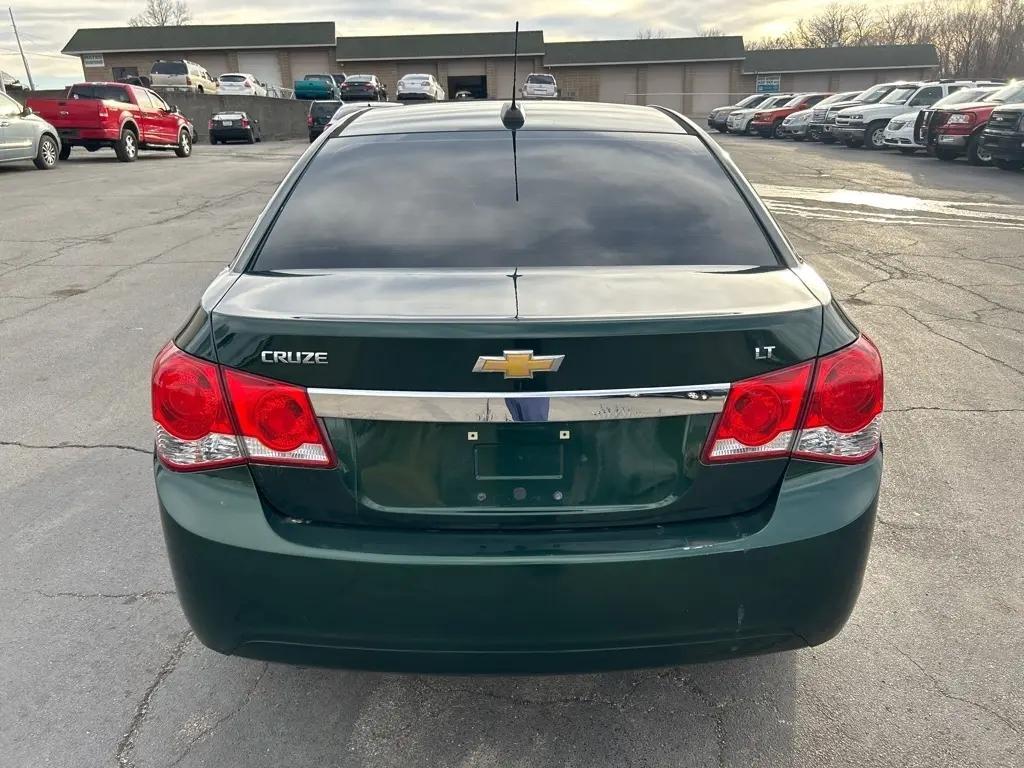 used 2015 Chevrolet Cruze car, priced at $9,995