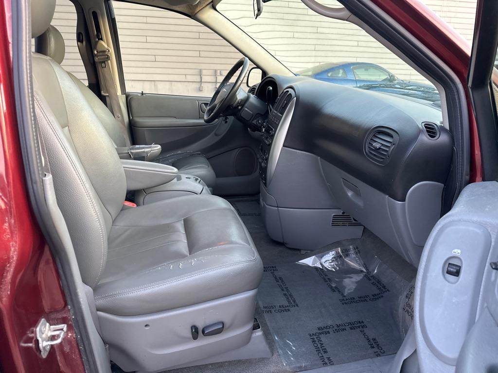 used 2007 Chrysler Town & Country car, priced at $2,995