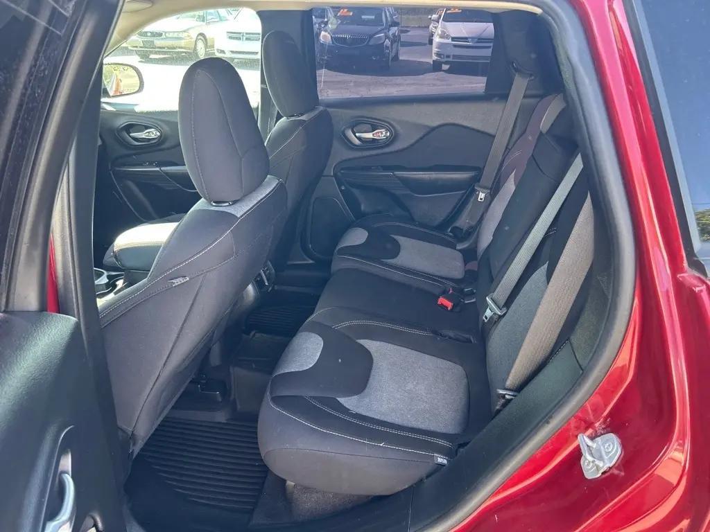 used 2016 Jeep Cherokee car, priced at $8,995