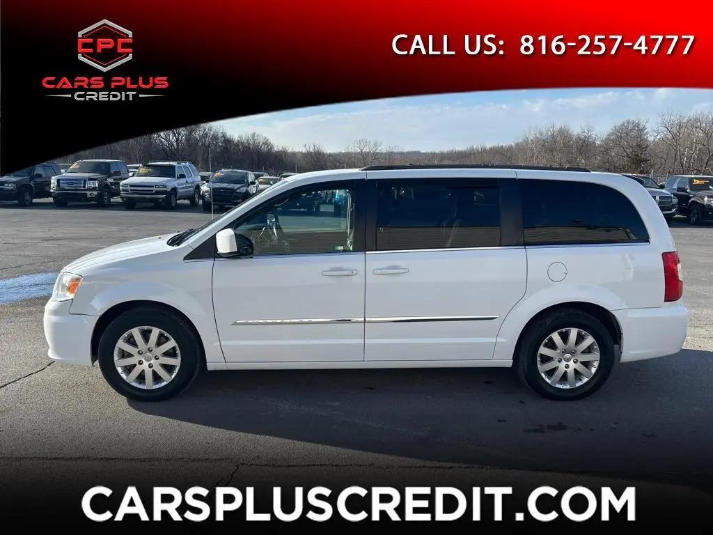 used 2014 Chrysler Town & Country car, priced at $6,995
