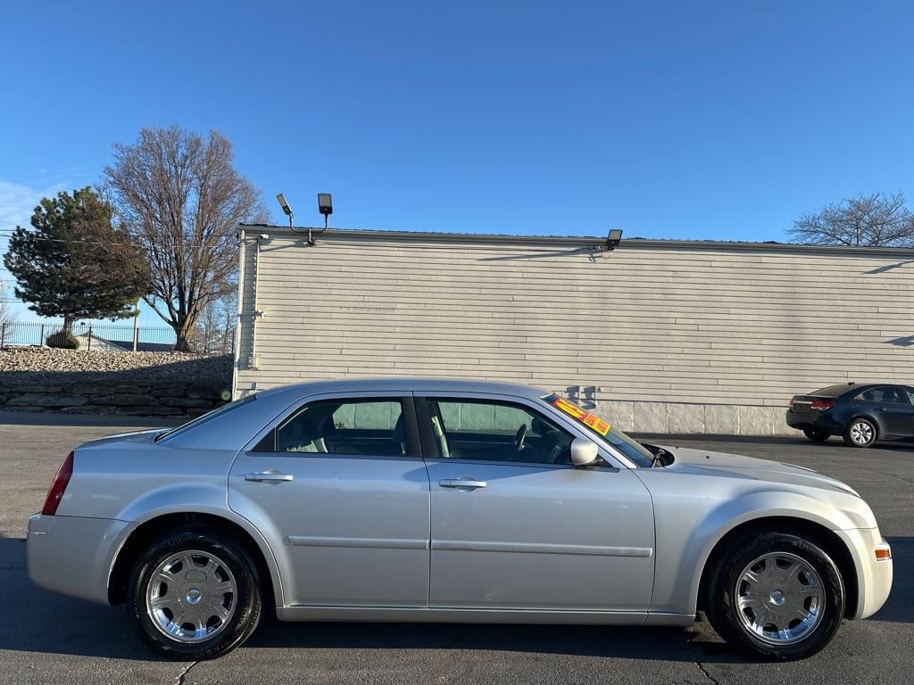 used 2005 Chrysler 300 car, priced at $6,995