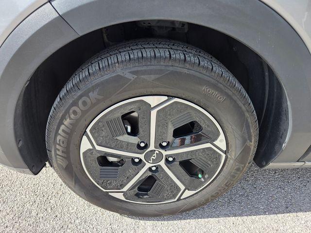 used 2023 Kia Niro car, priced at $24,402