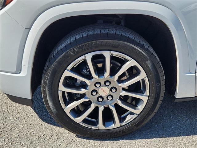 used 2023 GMC Acadia car, priced at $31,997