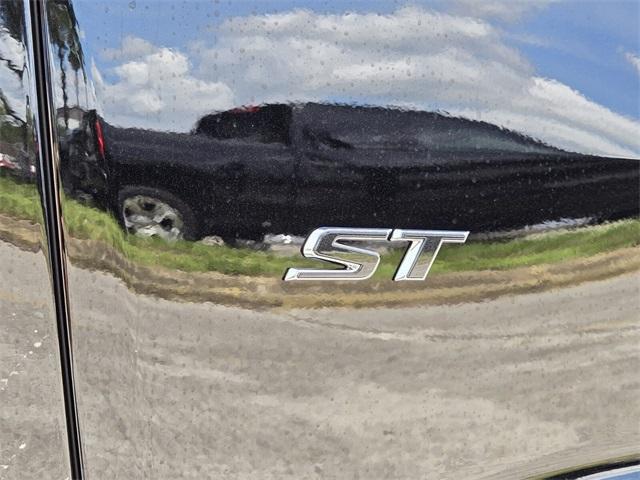 new 2026 Buick Enclave car, priced at $48,305