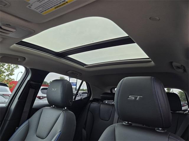 new 2026 Buick Encore GX car, priced at $28,870