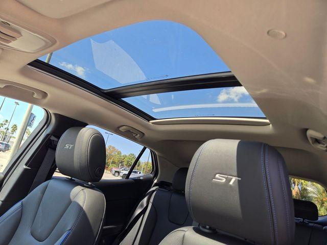 new 2026 Buick Encore GX car, priced at $26,980