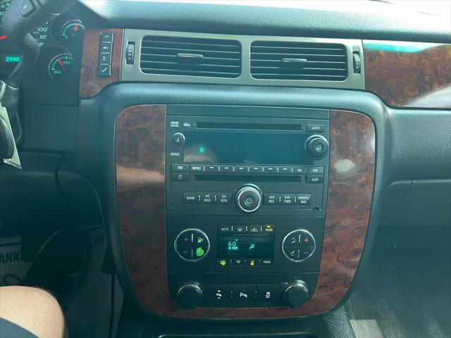2014 Summit White Chevrolet Tahoe