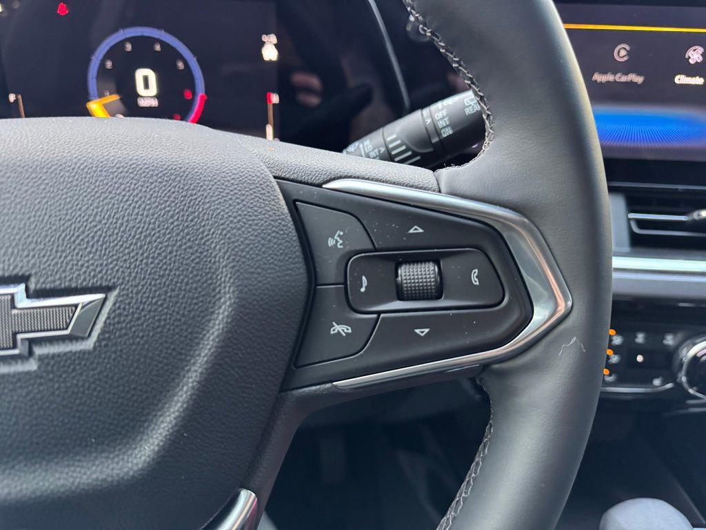 used 2025 Chevrolet Trax car, priced at $24,938