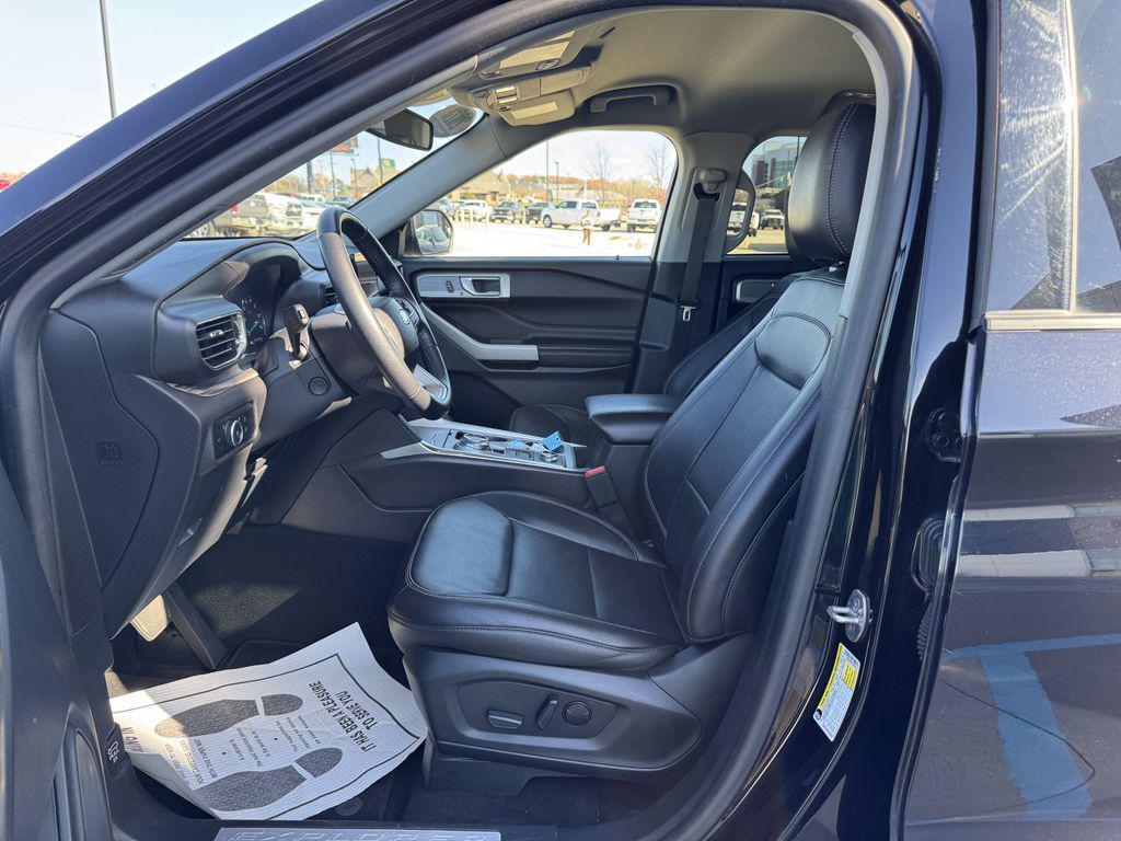 used 2023 Ford Explorer car, priced at $29,773