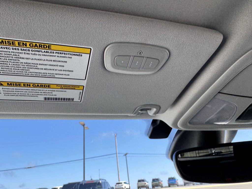 used 2023 Jeep Cherokee car, priced at $26,990