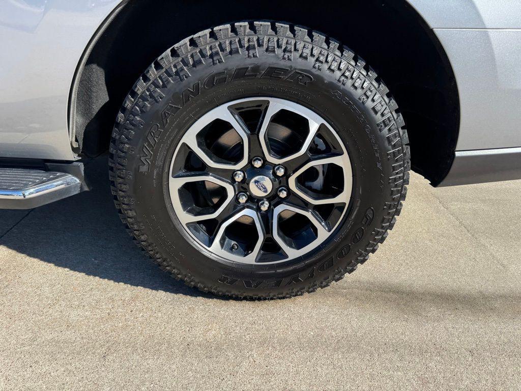 used 2022 Ford Expedition car, priced at $36,999