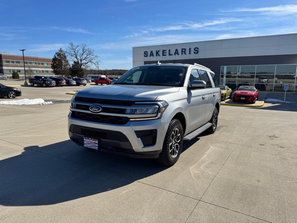 used 2022 Ford Expedition car, priced at $36,999