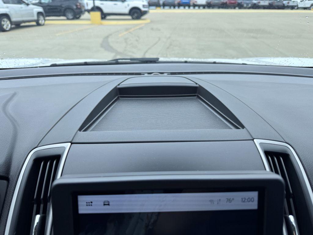 used 2023 Ford Edge car, priced at $22,999