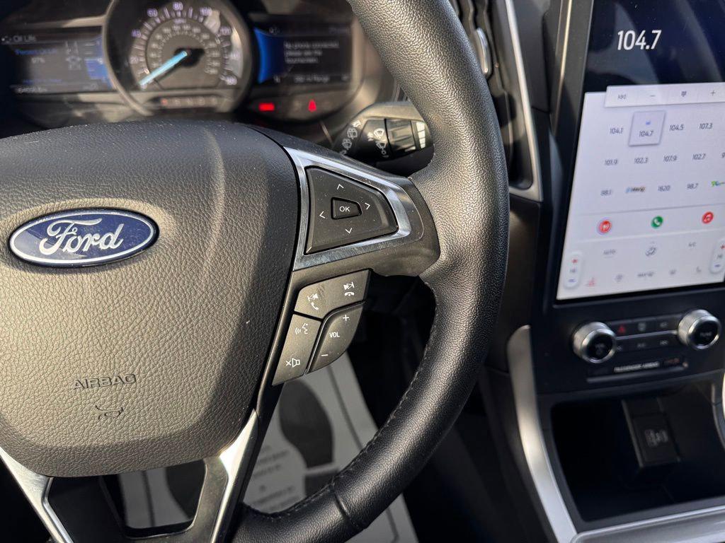 used 2024 Ford Edge car, priced at $22,044