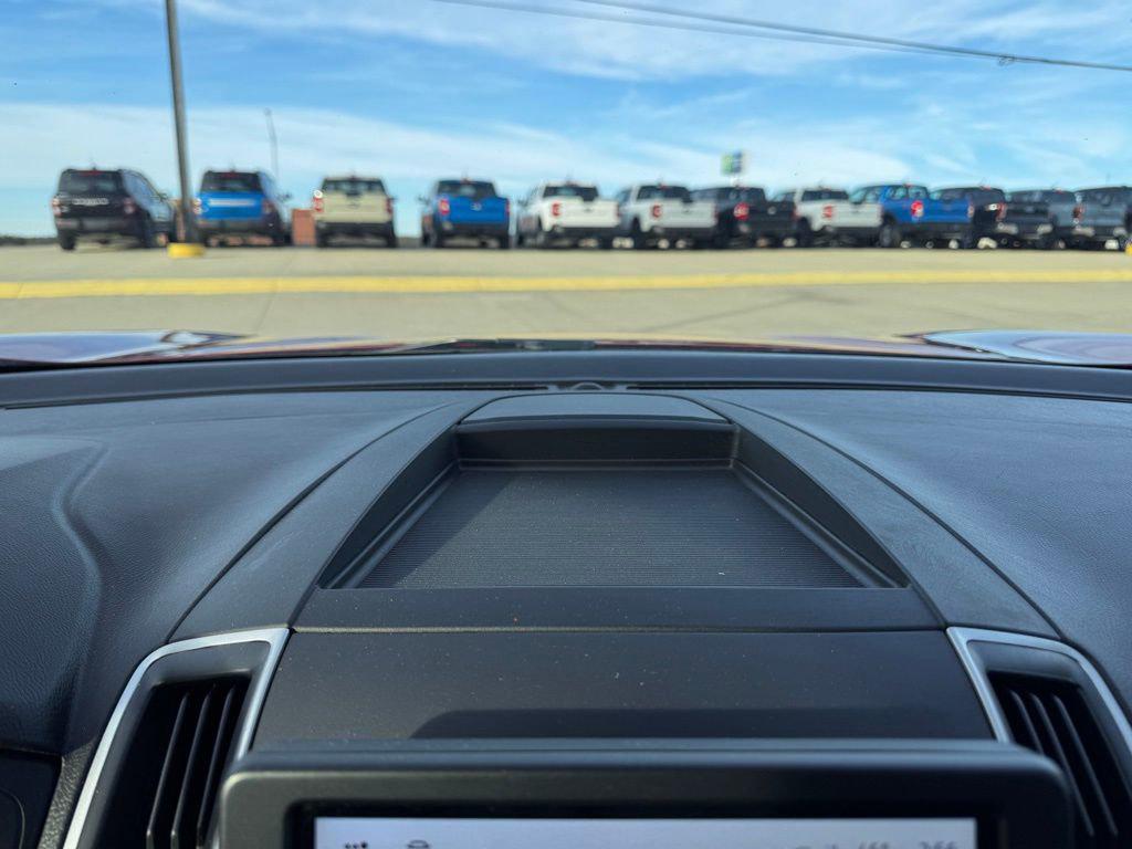 used 2024 Ford Edge car, priced at $22,044