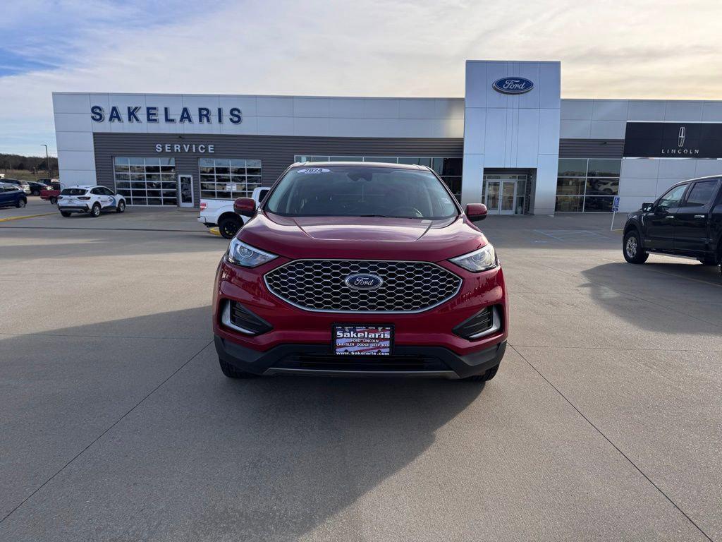 used 2024 Ford Edge car, priced at $22,044