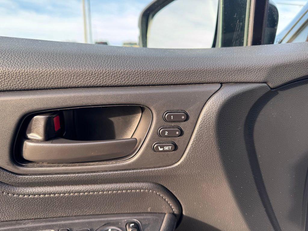 used 2024 Honda Odyssey car, priced at $34,194