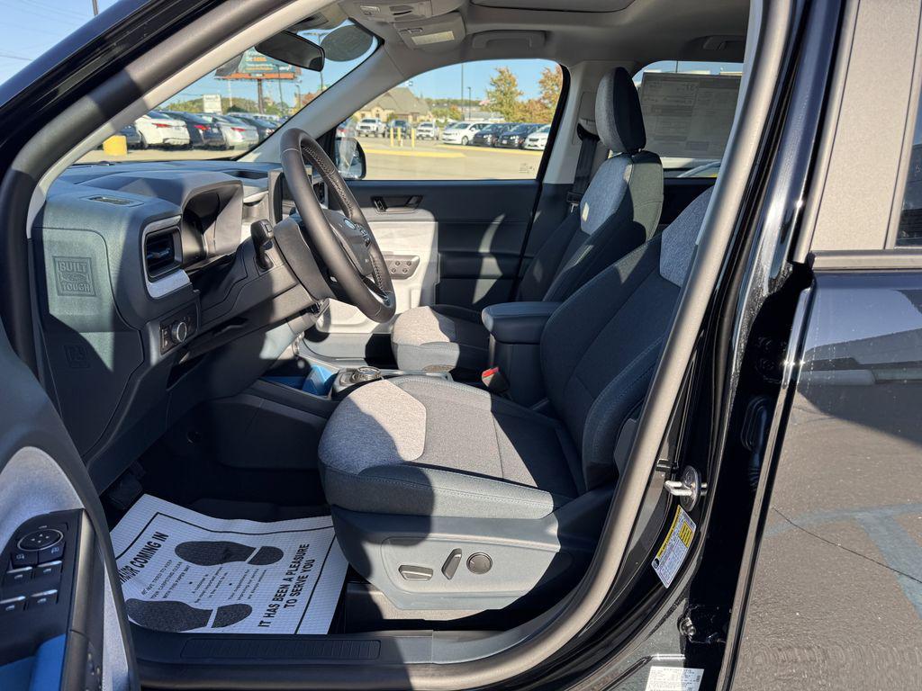 new 2025 Ford Maverick car, priced at $37,580