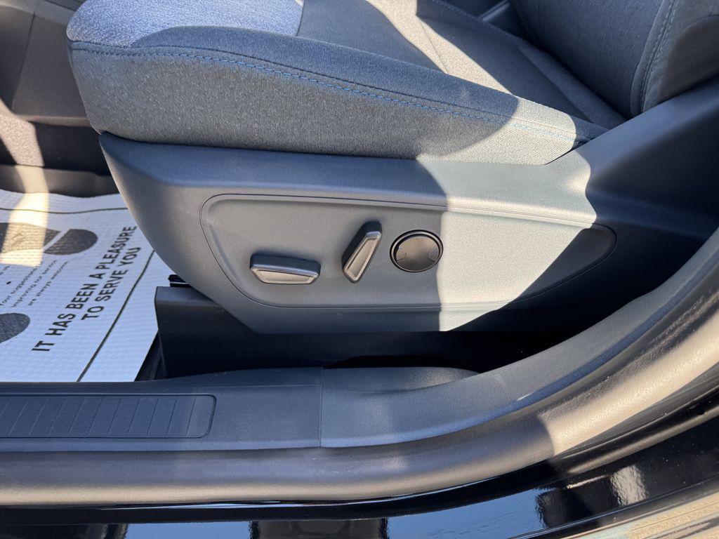 new 2025 Ford Maverick car, priced at $37,580