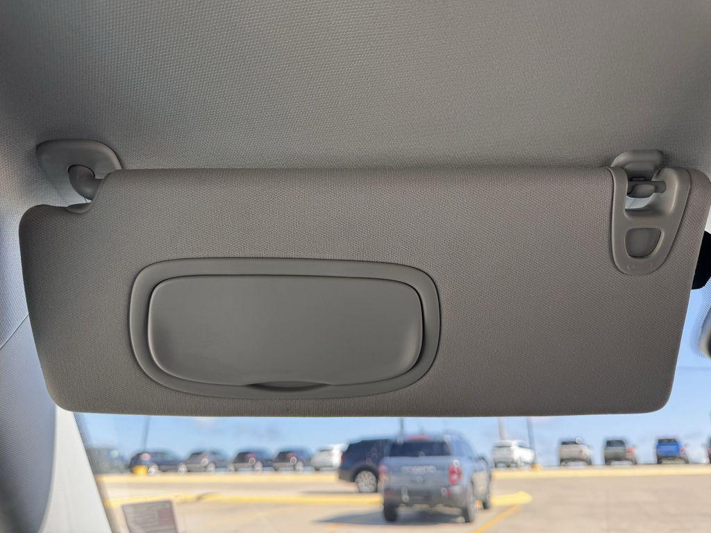 used 2023 Jeep Cherokee car, priced at $21,904