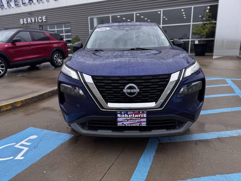 used 2023 Nissan Rogue car, priced at $21,999