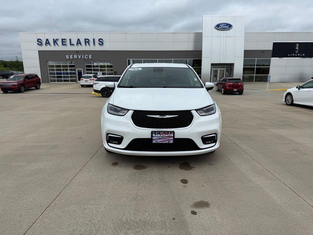 used 2023 Chrysler Pacifica car, priced at $23,999