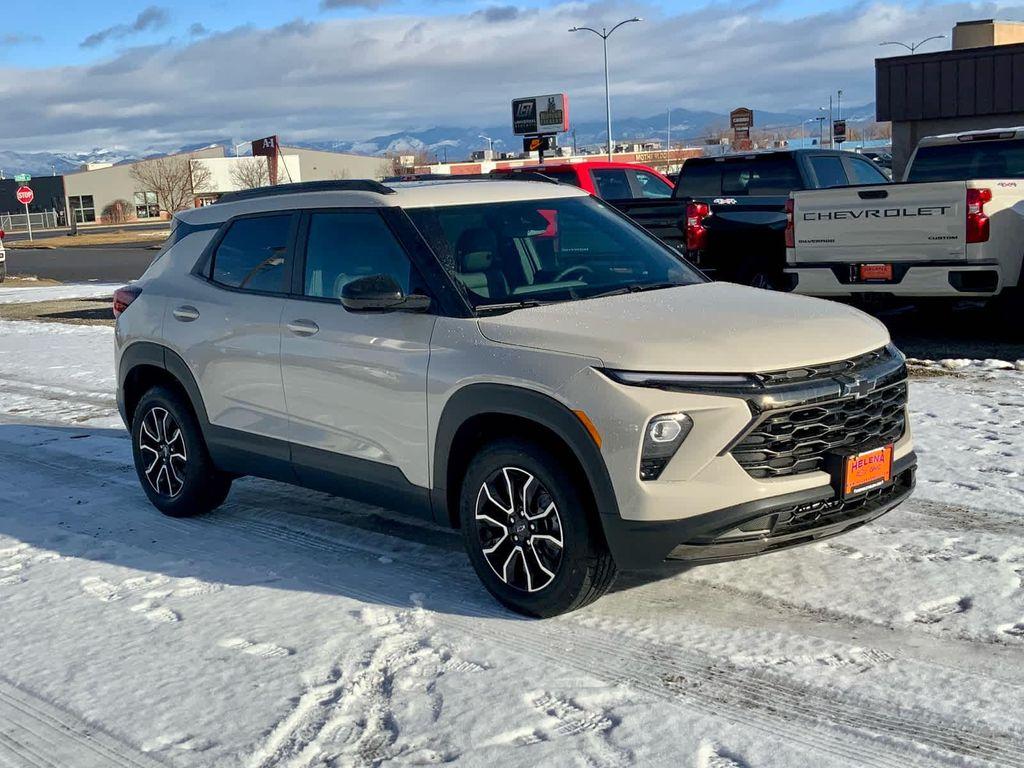 new 2026 Chevrolet TrailBlazer car, priced at $31,075