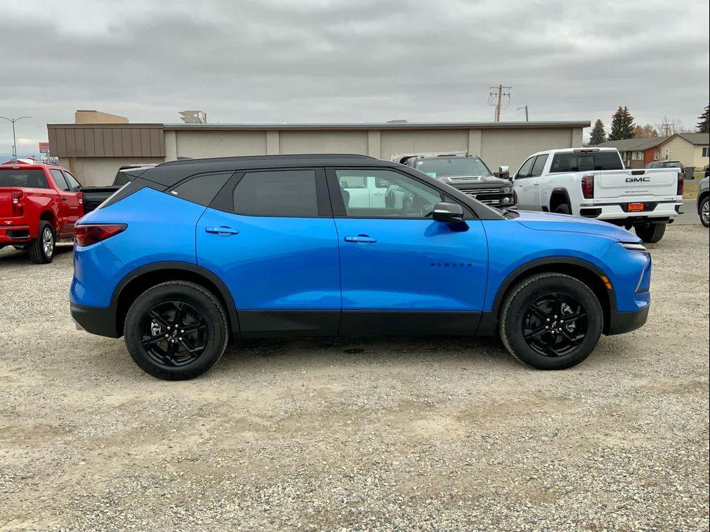 new 2025 Chevrolet Blazer car, priced at $40,999