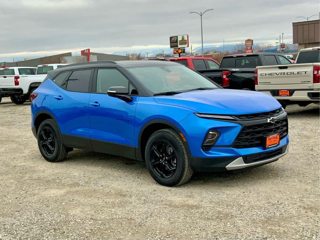 new 2025 Chevrolet Blazer car, priced at $40,999