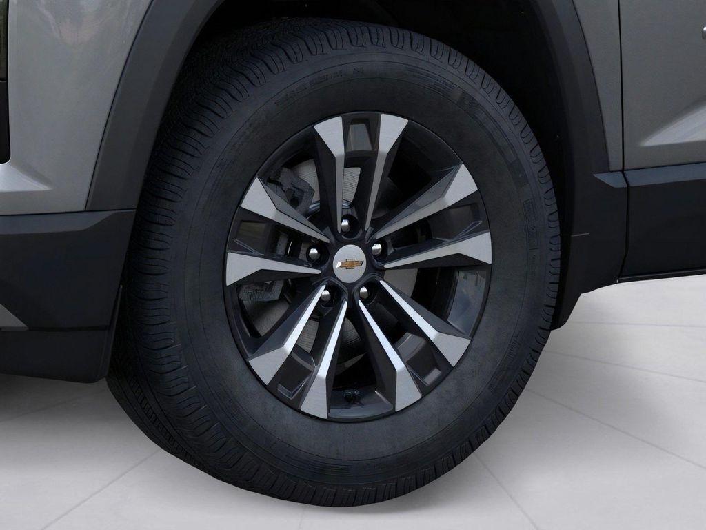 new 2026 Chevrolet Equinox car, priced at $33,460