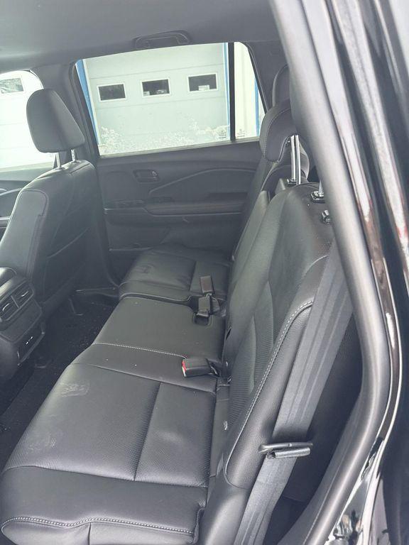 used 2025 Honda Passport car, priced at $36,299