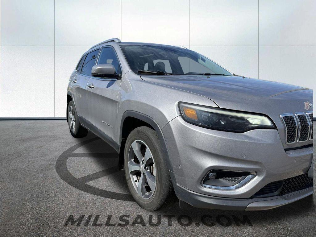 used 2019 Jeep Cherokee car, priced at $13,460