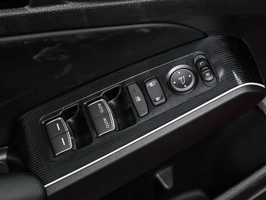 new 2026 Honda Civic Hybrid car, priced at $32,590