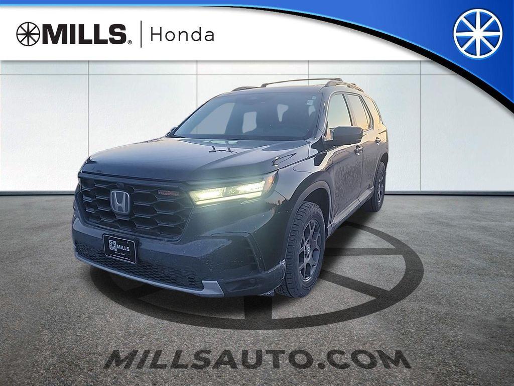used 2024 Honda Pilot car, priced at $40,245